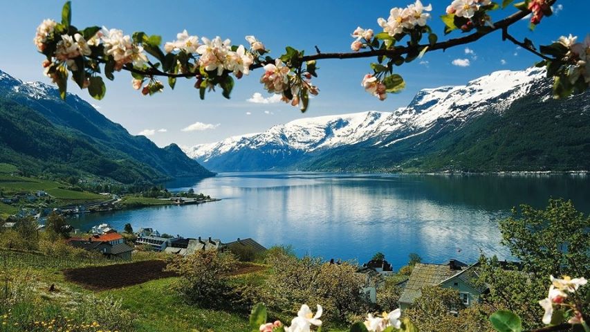 Photo: Norway
Photo via Listofimages.com